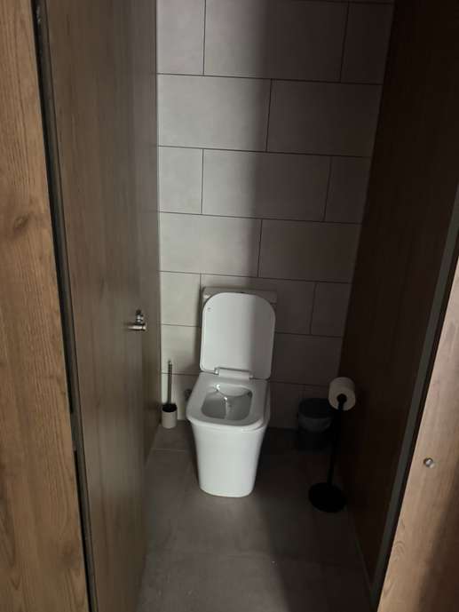 Einem Ort wurde ein Foto hinzugefügt