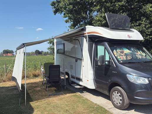 Een foto toegevoegd aan een locatie