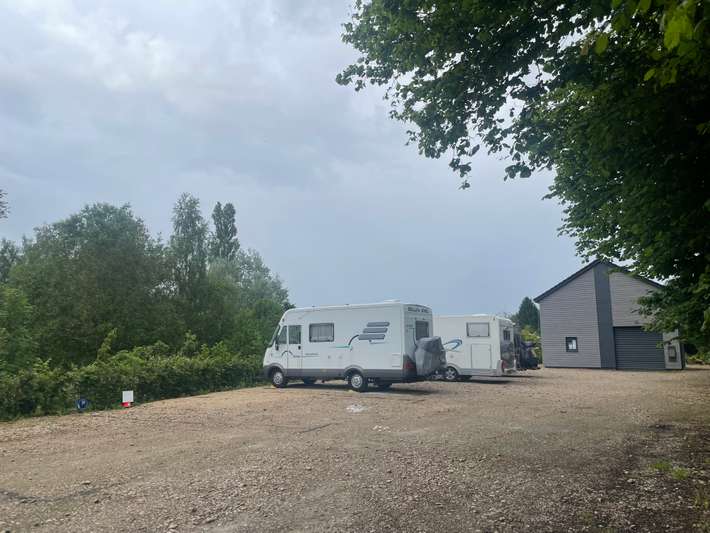 CAMP'O'VEL