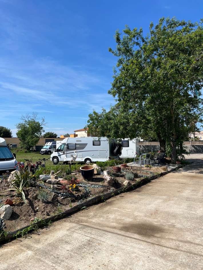 camper parking Figueres exstoso