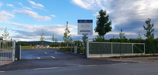 Added a photo to a location