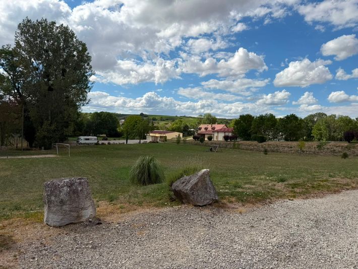 Champagne Laurent Etienne - aire de camping car