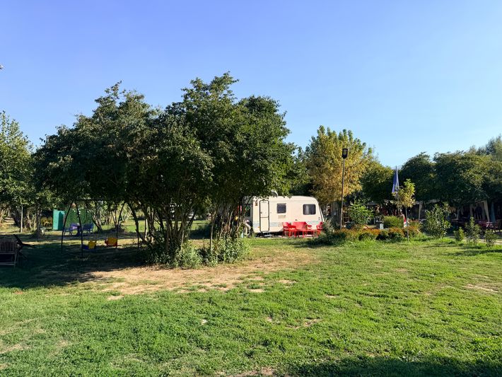 Camping Ura e Fshajt-Saint Bridge