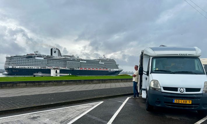 Parking Camperlocatie Emmaboulevard