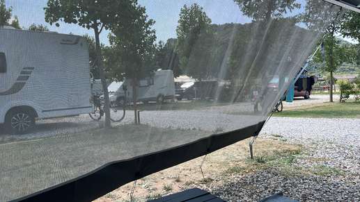 Einem Ort wurde ein Foto hinzugefügt