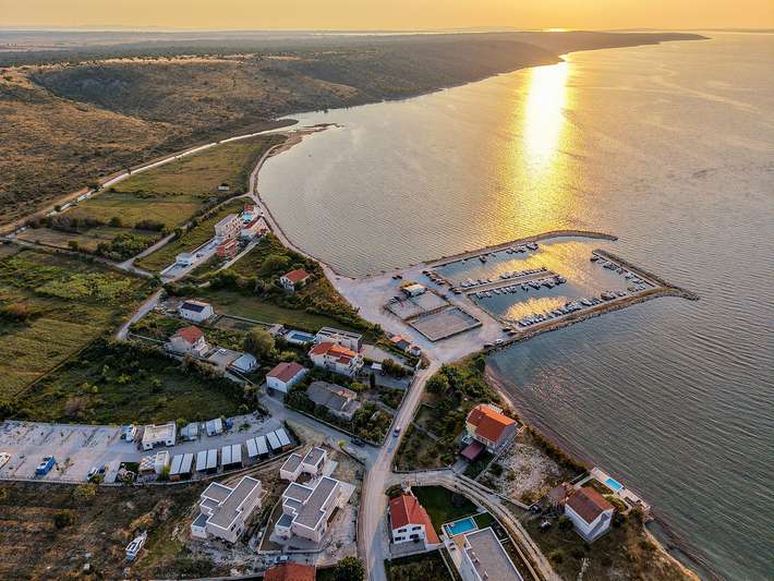 Family camp Arija