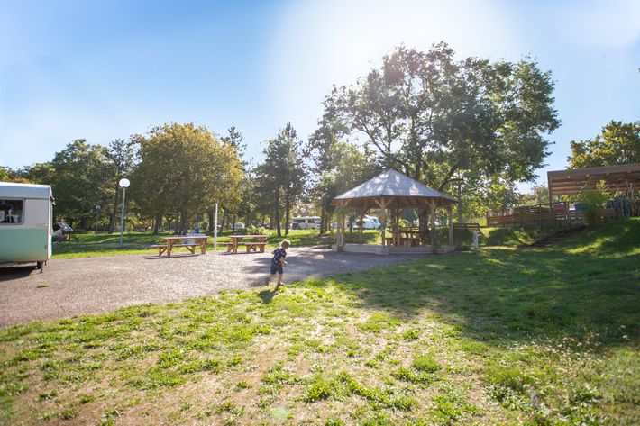 Camping SEASONOVA le Brabois