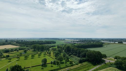 Einem Ort wurde ein Foto hinzugefügt