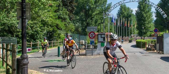 Camping Onlycamp Les Adoubes