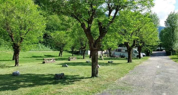 Camping Onlycamp Les Adoubes