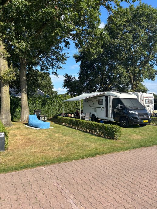 Een foto toegevoegd aan een locatie