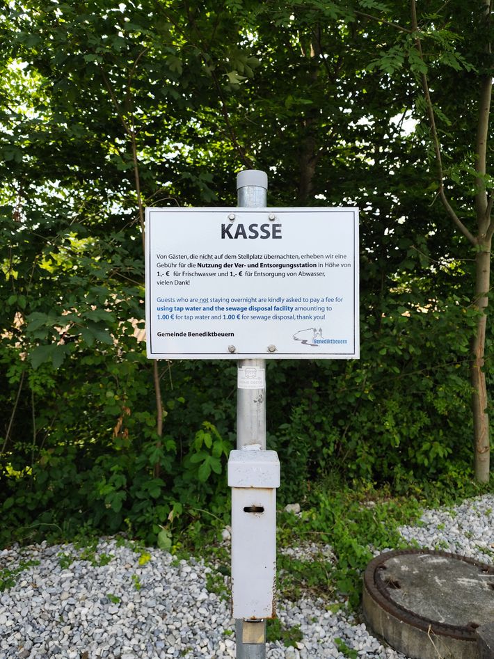 Wohnmobilstellplatz am Sportzentrum
