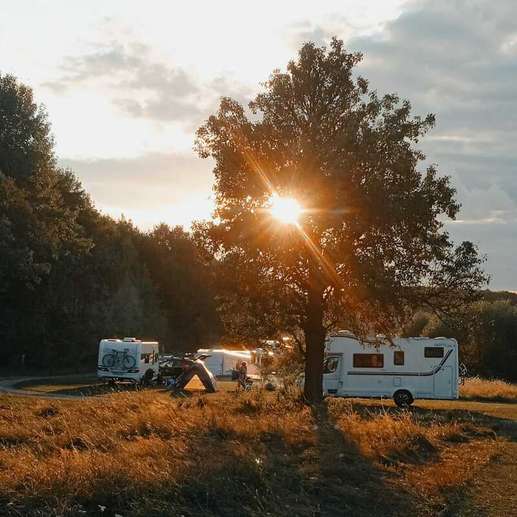 Farm & Camping Lazy