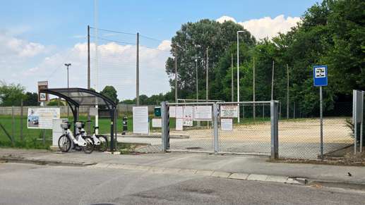 Einem Ort wurde ein Foto hinzugefügt